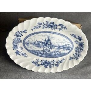 Johnson Bros Tulip Time Vintage Scalloped Oval Serving Plate 8 x 5.5 Blue White